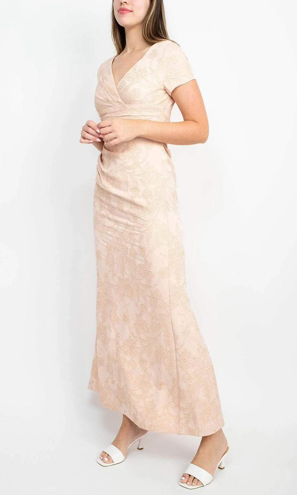 Adrianna Papell AP1E209340 - V-Neck Ruched Evening Gown