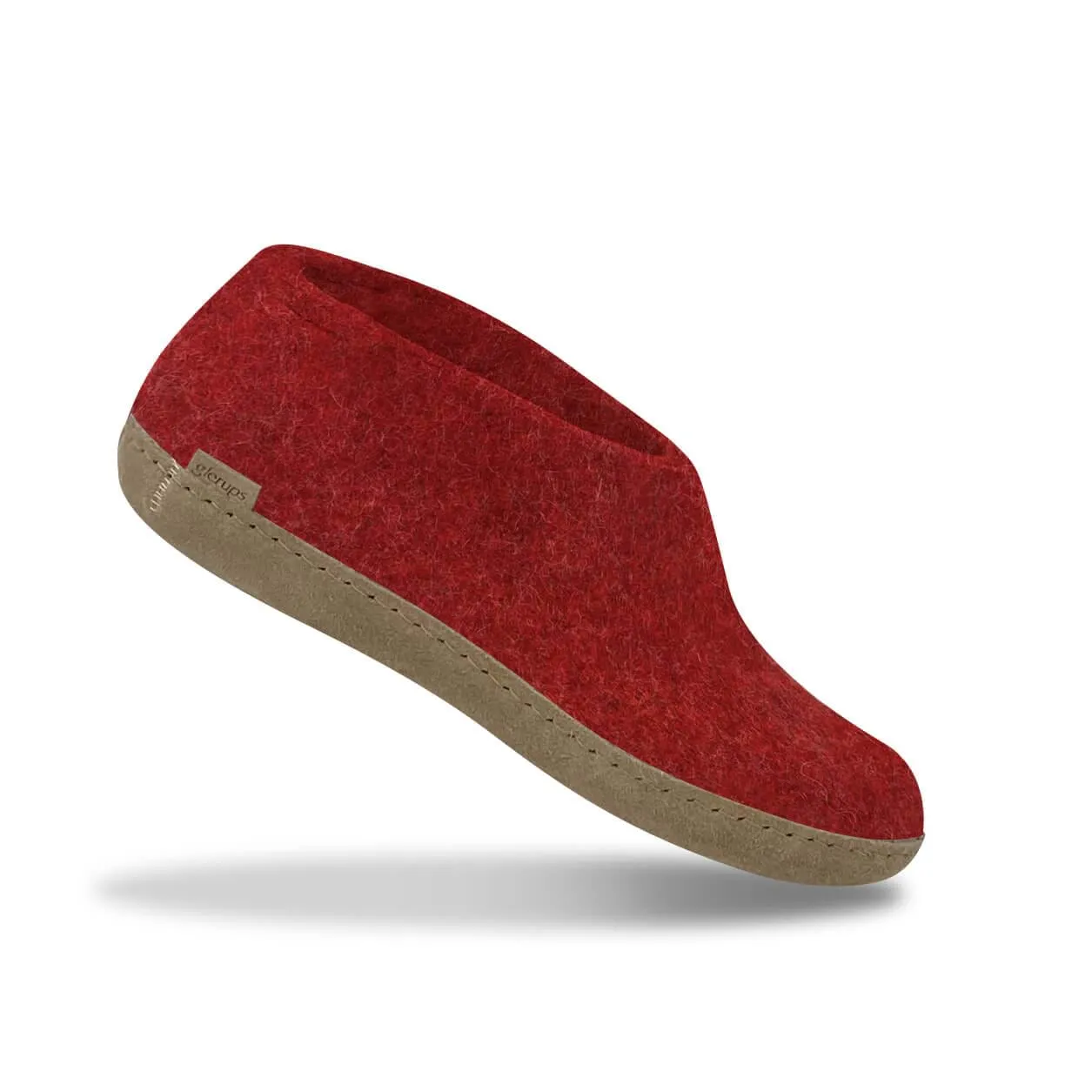 Shoe with leather sole - Red